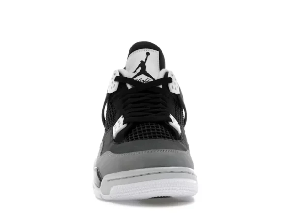 Jordan 4 Retro