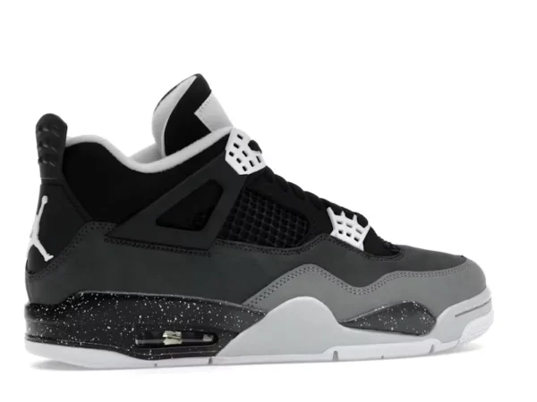 Jordan 4 Retro